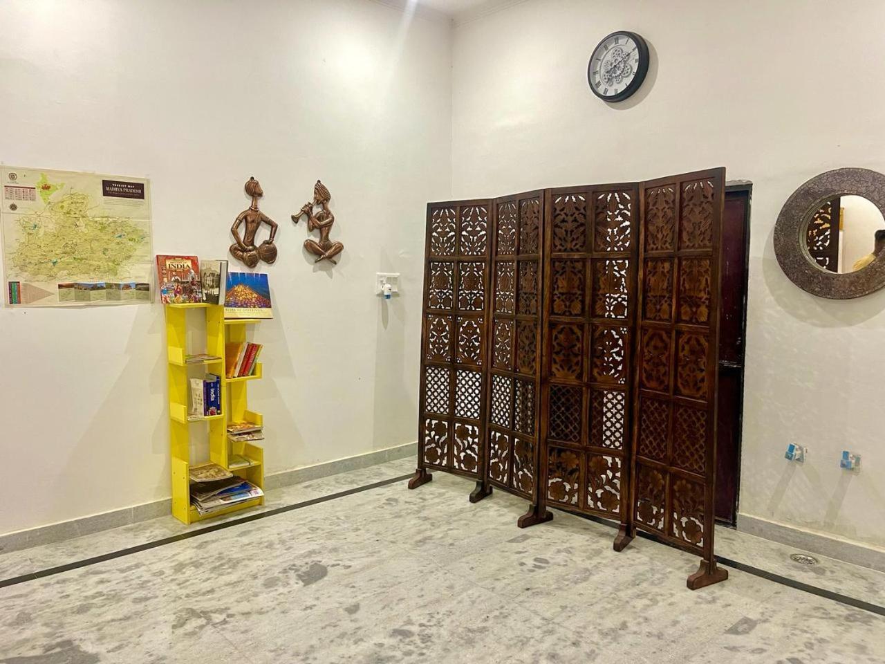 La Curcuma Luxury Homestay Khajuraho Exterior photo
