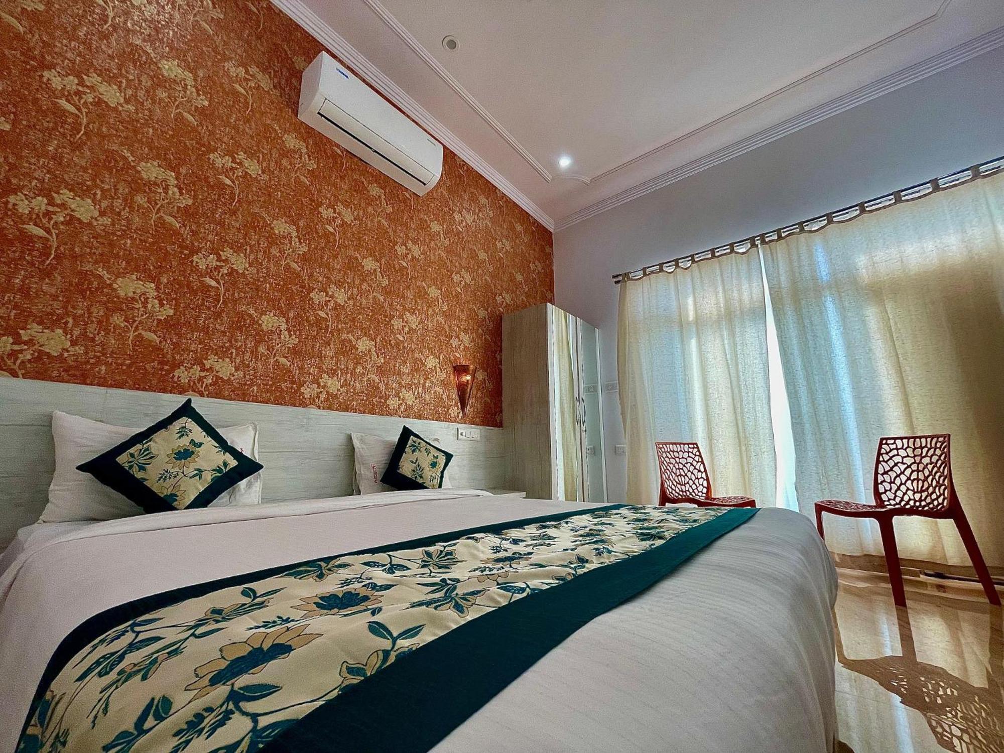 La Curcuma Luxury Homestay Khajuraho Exterior photo