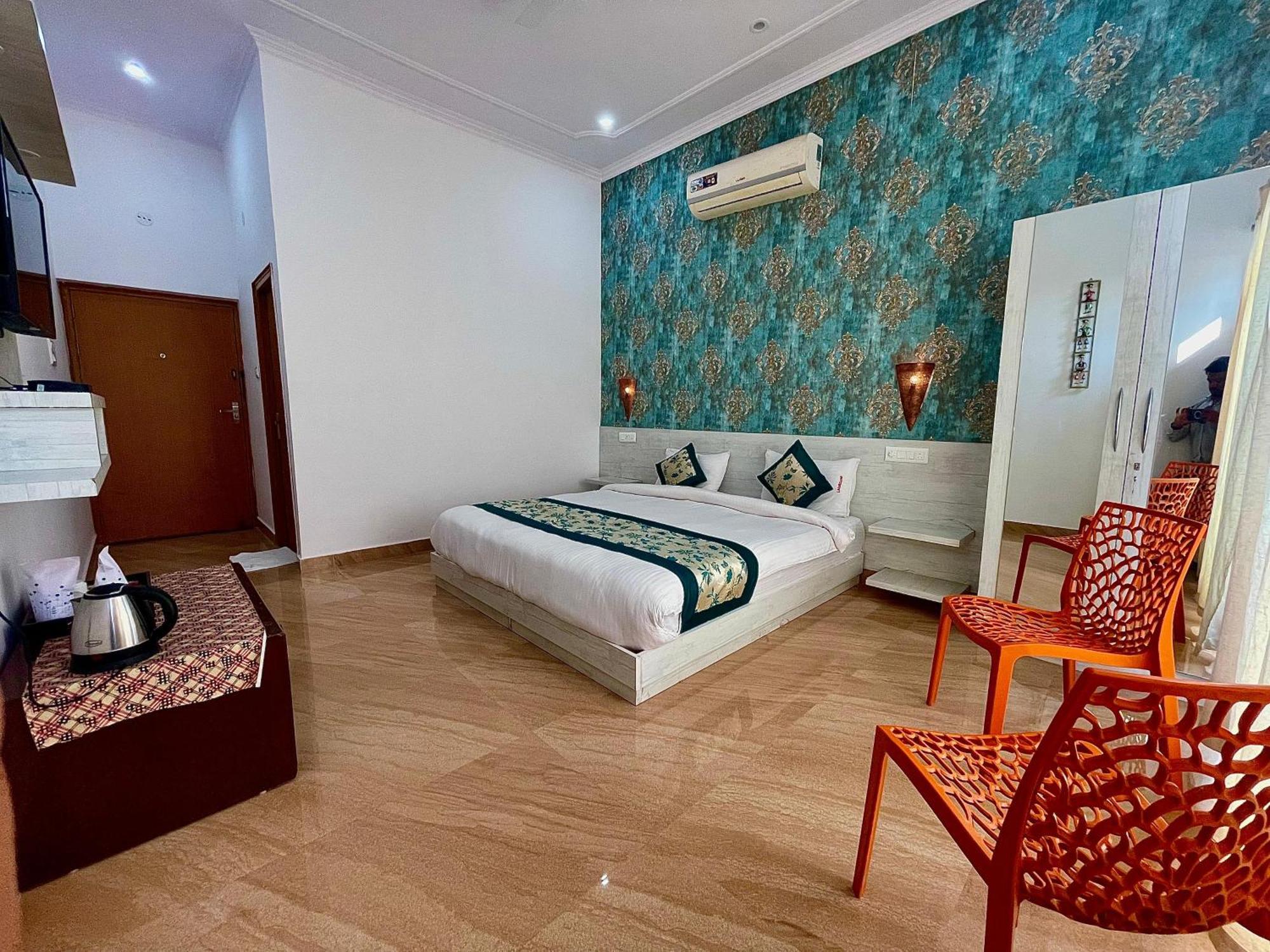 La Curcuma Luxury Homestay Khajuraho Exterior photo